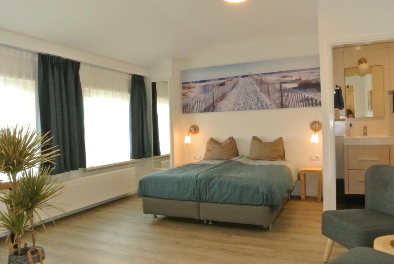 Bed&Breakfast Aan Strand Катвейк-ан-Зе Экстерьер фото